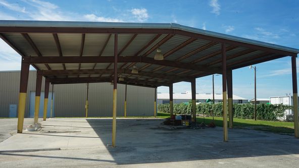 Industrial For Sale: 5655 S Interstate 35, New Braunfels, TX 78132